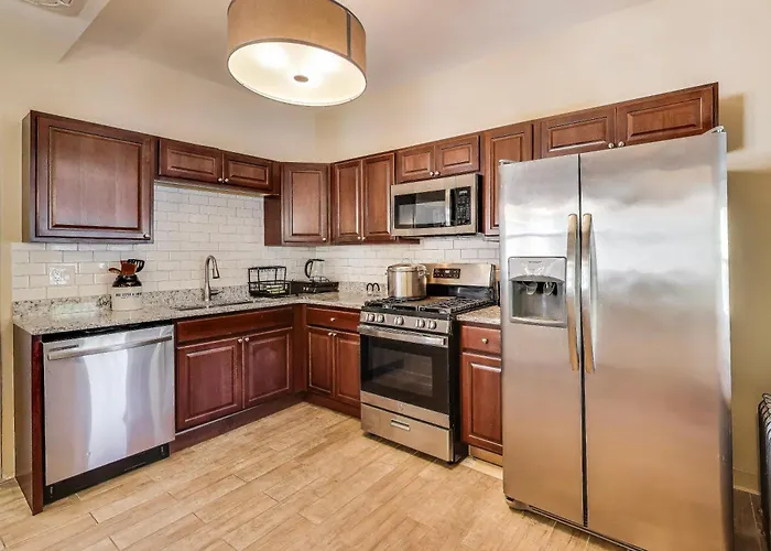 Edgewater King 1 Bd - Near Loyola, &andersonville * Chicago