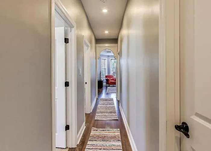 Edgewater King 1 Bd - Near Loyola, &andersonville Apartment *